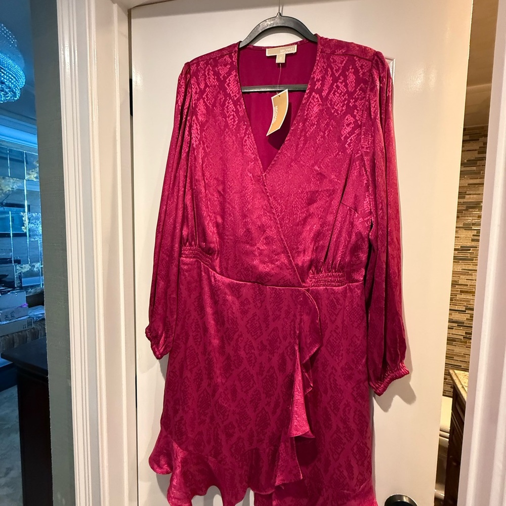 MICHAEL Michael Kors Pink Wrap Midi Dress